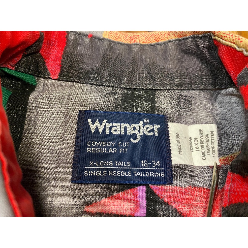 Vintage 90s Wrangler Cowboy Cut Aztec Western Shirt - USA Made X-Long Tails - Picture 3 of 9